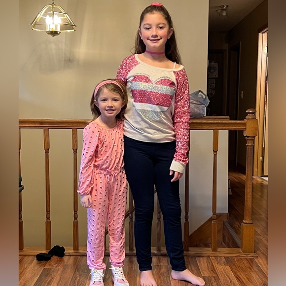 Meet your Posher, Leslie - Picture 2 of 16